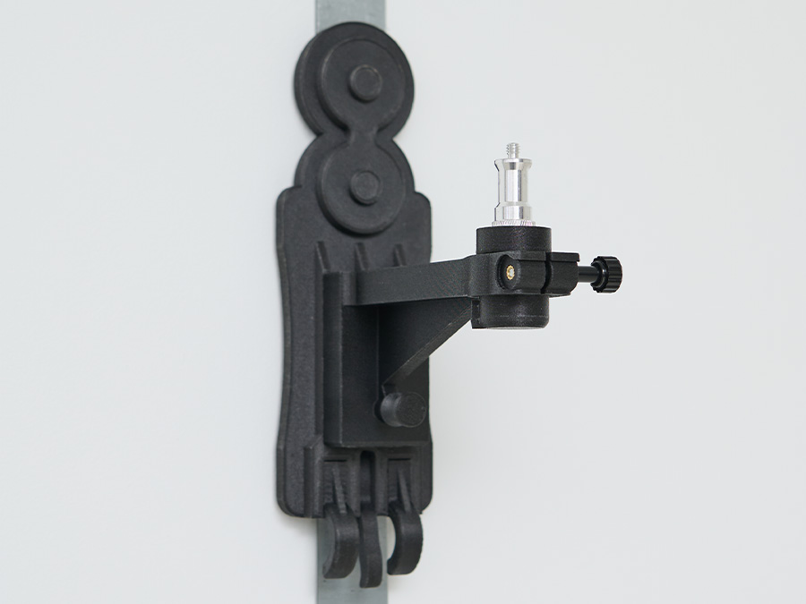 Vertical Inline Magnetic Base Kicker Light Setup
