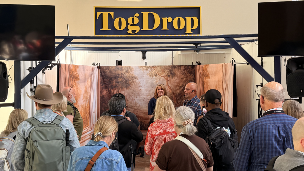 Sal Cincotta speaking at TogDrop booth during Shutterfest about senior photography